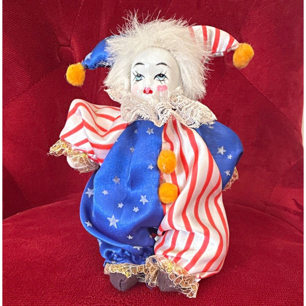 Vintage 70’s Porcelain Face Clown Figurine Hand Painted 7.5” Sand Body American